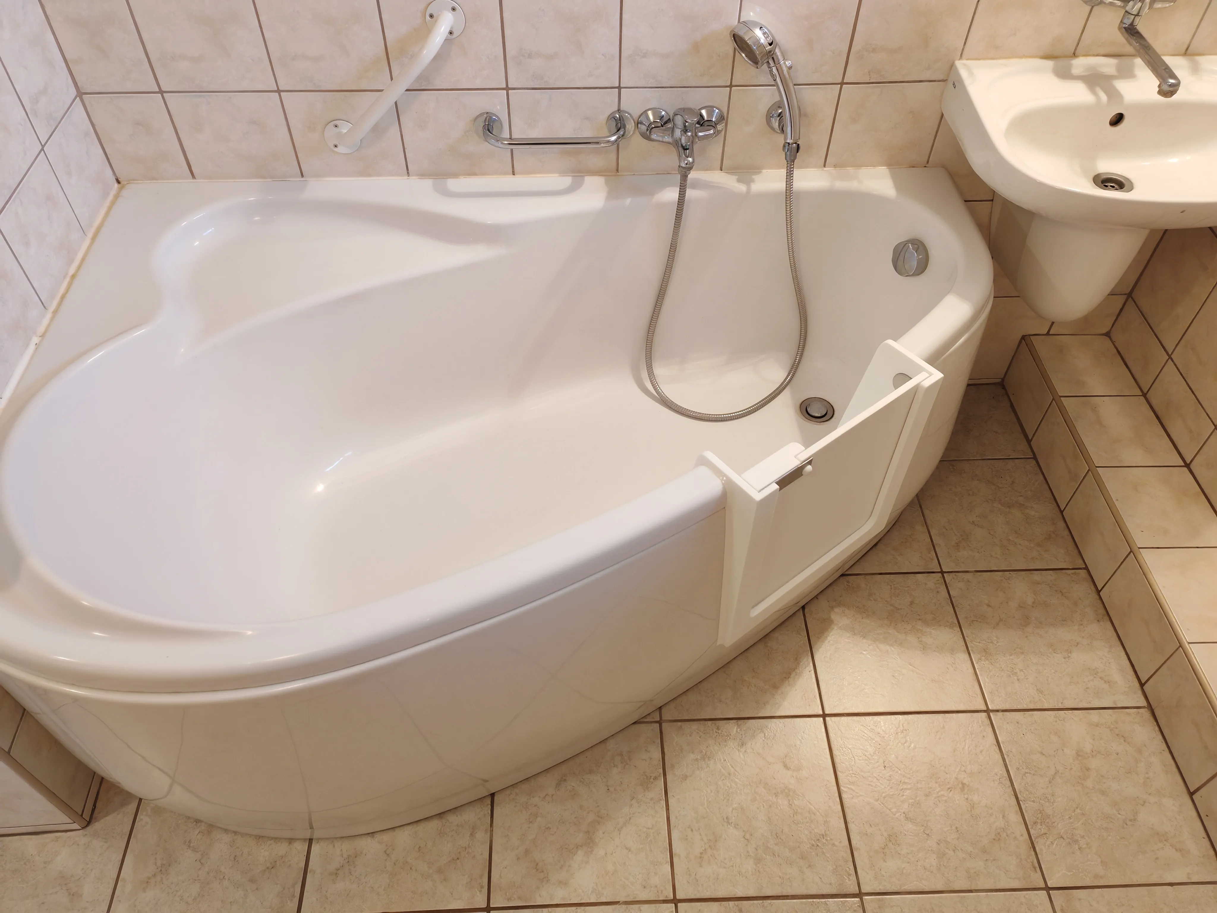 Rohové vany - instalace 4