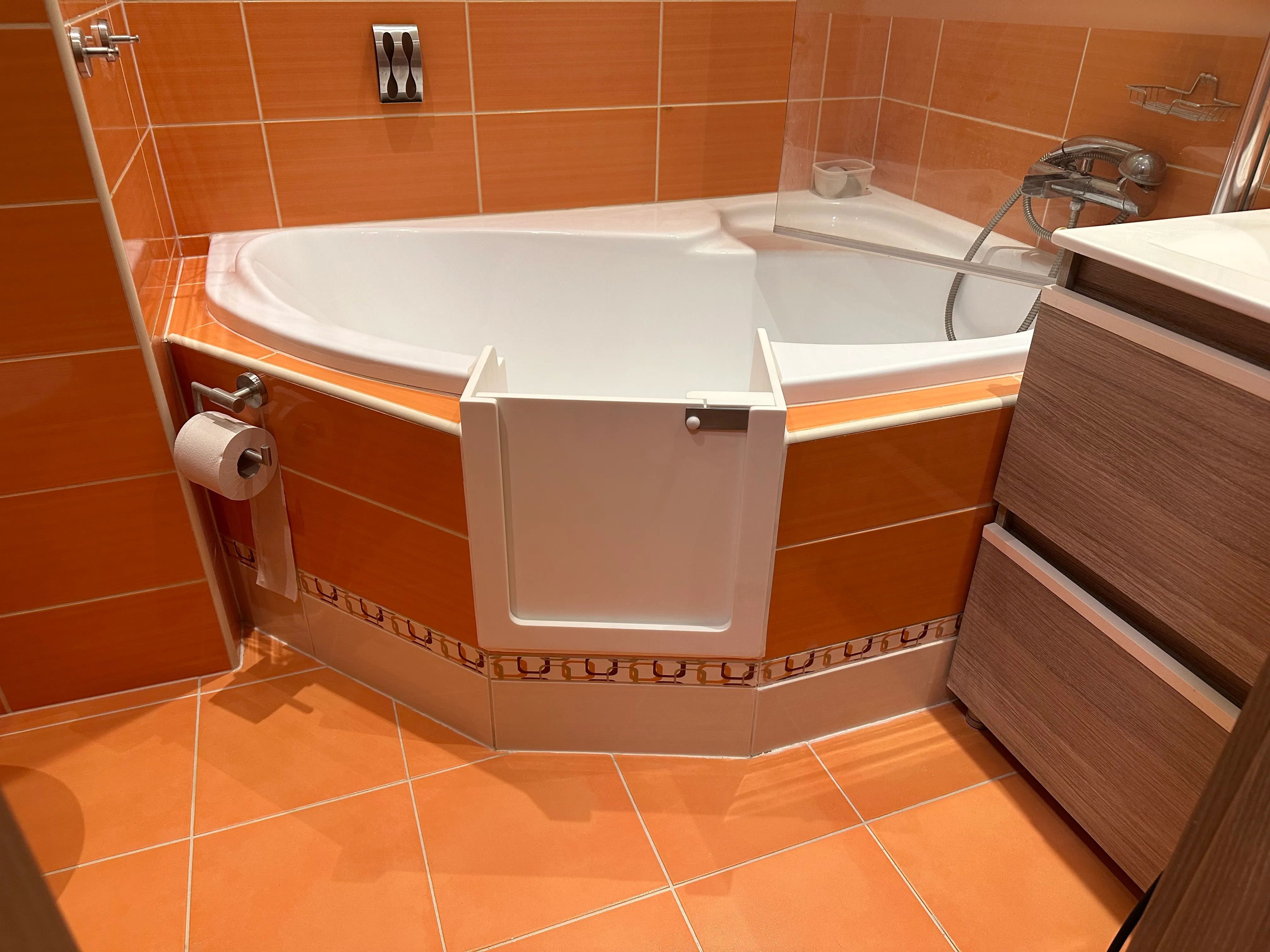 Rohové vany - instalace 1