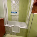 Madlo do koupelny nainstalované — ukázka 3